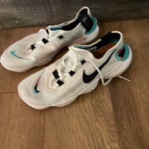 Nike mens air shoe size 9-light weight